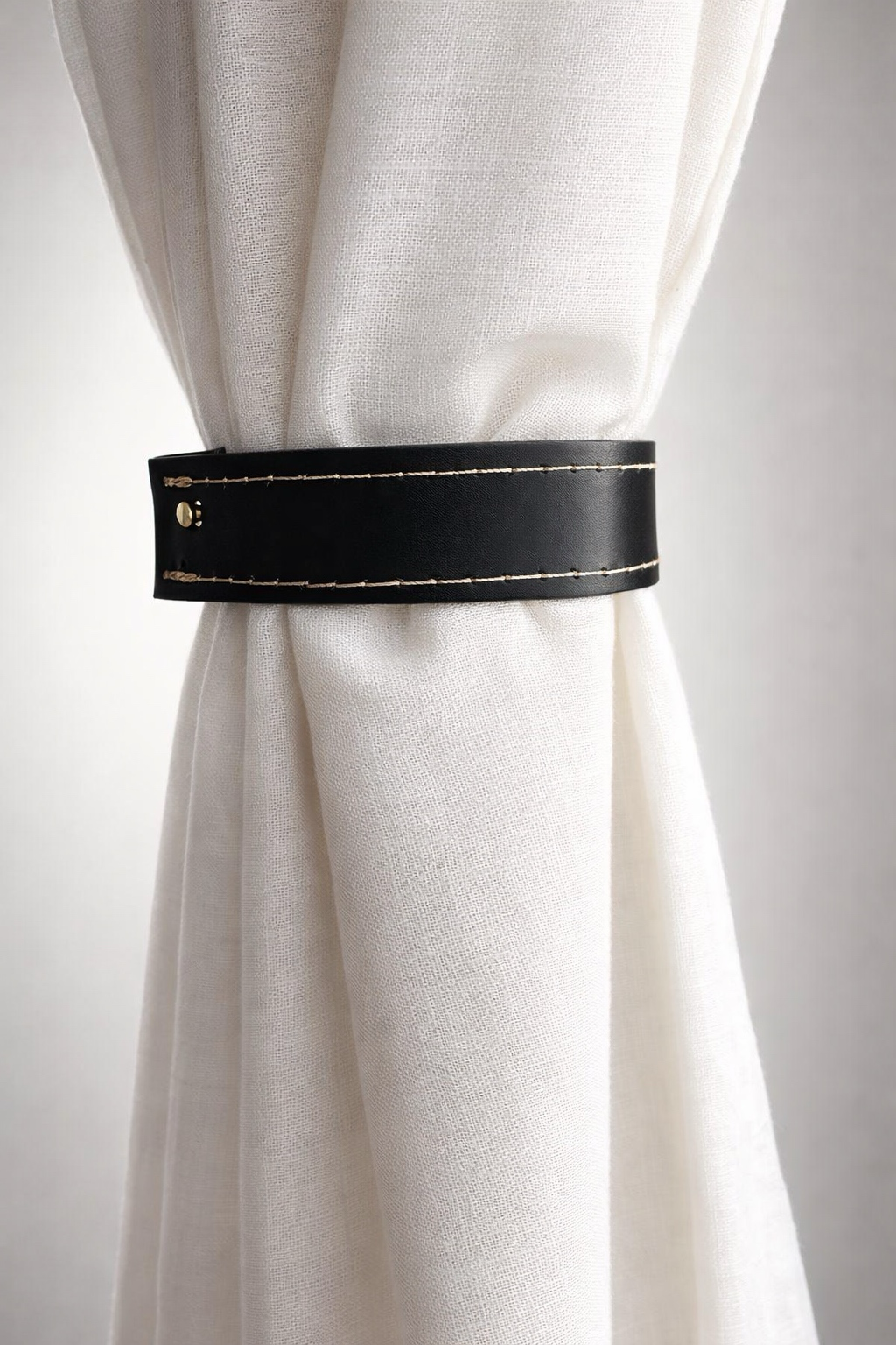 Handmade Leather Curtain Tiebacks (Pair)